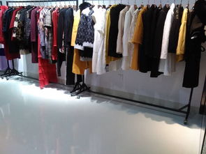 批發折扣品牌服裝 抓住尾貨商機，實現利潤最大化