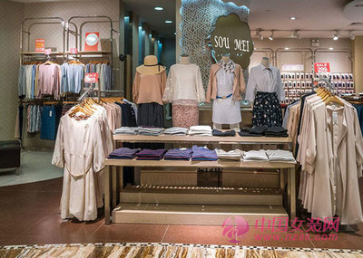 青島服裝批發市場進貨砍價指南 新手必備技巧